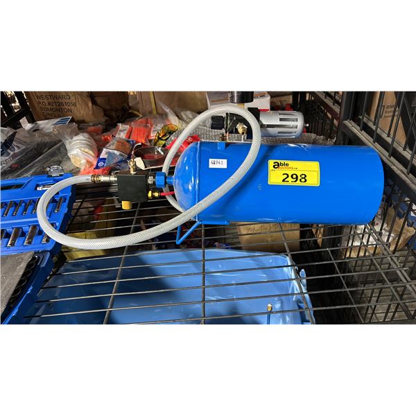 PORTABLE PRESSURE FEED SODA BLASTER