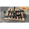 Image 3 : 2" HITCH MOUNTED BIKE RACK