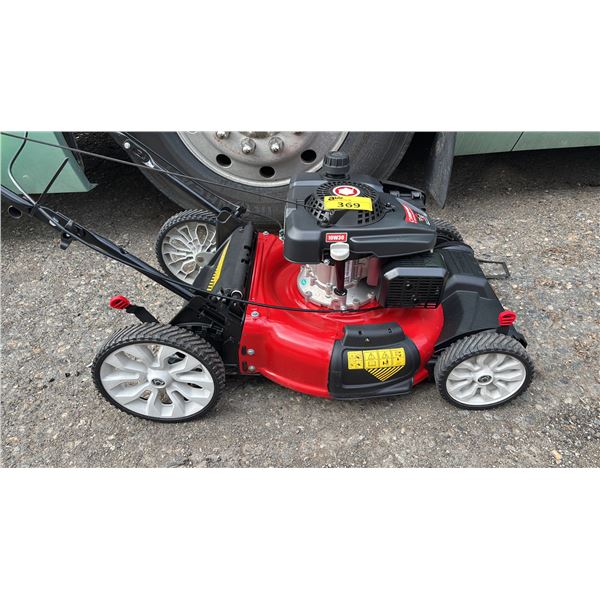 TROYBILT 159CC 21" FRONT WHEEL DRIVE SELF PROPELLED GAS MOWER (NO REAR BAG)