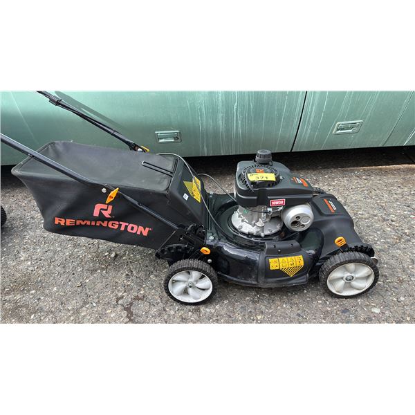 REMINGTON RMA2S5 SELF PROPELLED GAS MOWER WITH REAR BAG