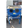 Image 3 : POWER FIST FLOOR MODEL SANDBLASTING CABINET