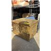 Image 1 : BRASS PLATED WOOD CRATE