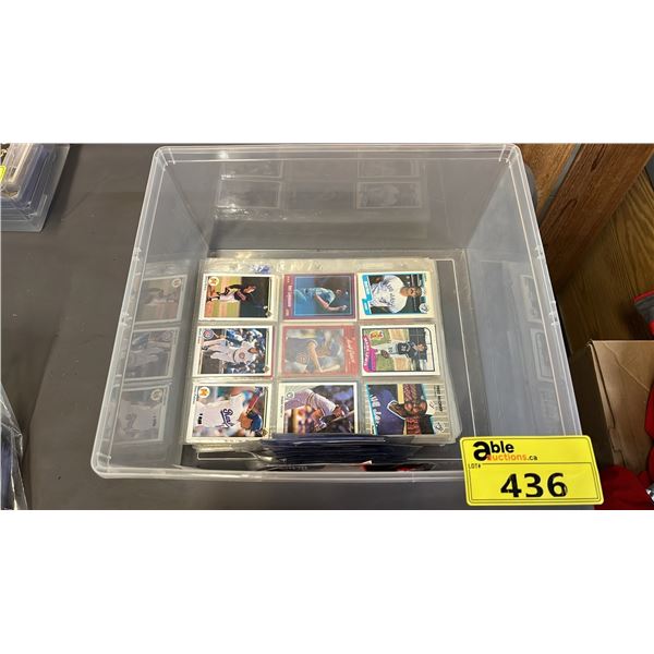 SLEEVES OF ASSORTED BASEBALL CARDS