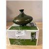 Image 1 : Green and Gold Decorative Vase
