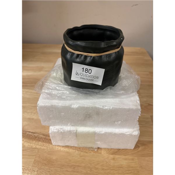 Brand New Black Pot with Rope Accent