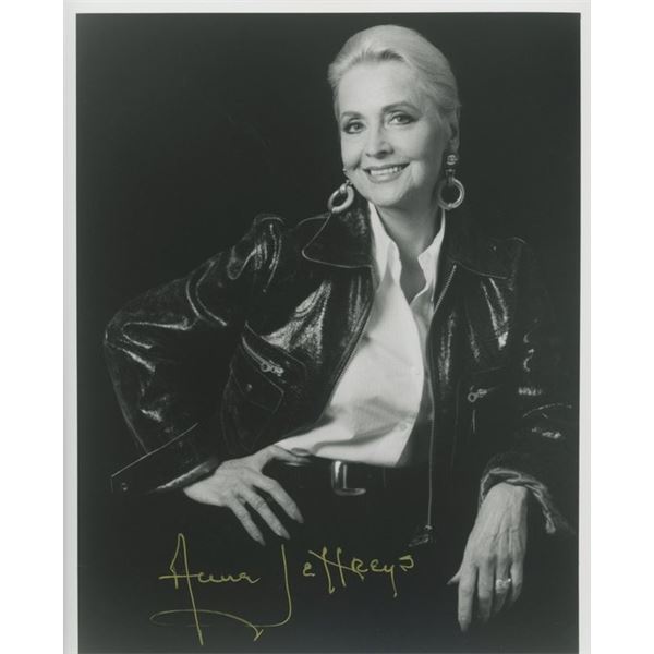 Topper Anne Jeffreys signed photo