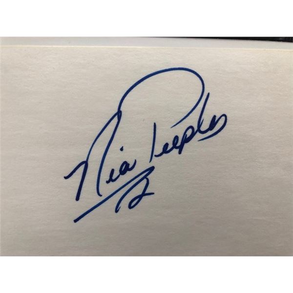 Fame Nia Peeples signature cut and photo