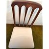 Image 5 : Victoriaville Dining Table & Chairs