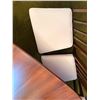 Image 6 : Victoriaville Dining Table & Chairs