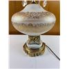 Image 2 : Ornate Dimmable Table Lamp