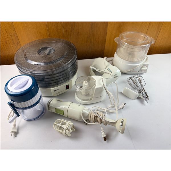 Kitchen Appliance Lot