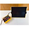 Image 1 : Lite-Brite Shadow Box