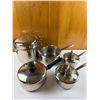 Image 1 : Assortment of Pots