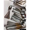 Image 6 : Assortment of Kitchen Utensils