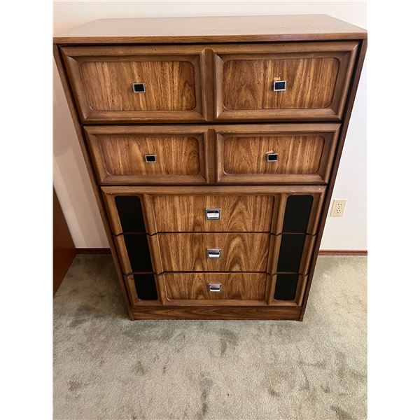 Victoriaville Tallboy Dresser