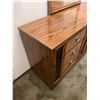 Image 2 : Victoriaville Dresser & Mirror
