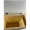 Image 4 : Vintage Laundry Hamper