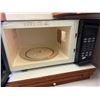 Image 2 : RCA Microwave & Stand