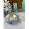 Image 3 : Floral Vases & Decor