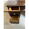 Image 5 : Vintage Vanity Table