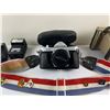 Image 3 : Cameras & Slide Viewers