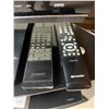 Image 3 : Sharp Aquos 32"TV with Stand & Players