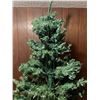 Image 3 : Pre-Lit Christmas Tree