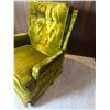 Image 2 : Green Upholstered Swivel Chair