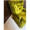 Image 3 : Green Upholstered Swivel Chair