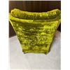 Image 4 : Green Upholstered Swivel Chair