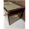 Image 2 : Vintage Trunk