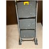 Image 5 : Folding Cosco Step Ladder