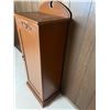 Image 2 : Wooden Bookshelf Cabinet