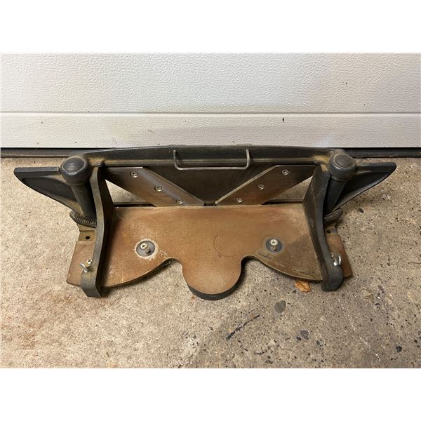 Miter Trimmer