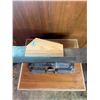 Image 2 : Woodworking Jointer & Bench