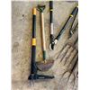 Image 2 : Lawn & Garden Tools