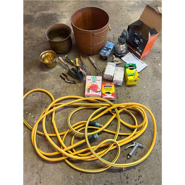 Home & Garden Lot