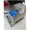 Image 2 : Delta 10" Compound Mitre Saw