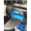 Image 3 : Delta 10" Compound Mitre Saw