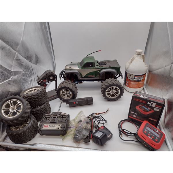 Assorted Remote Toy Car parts (C73)