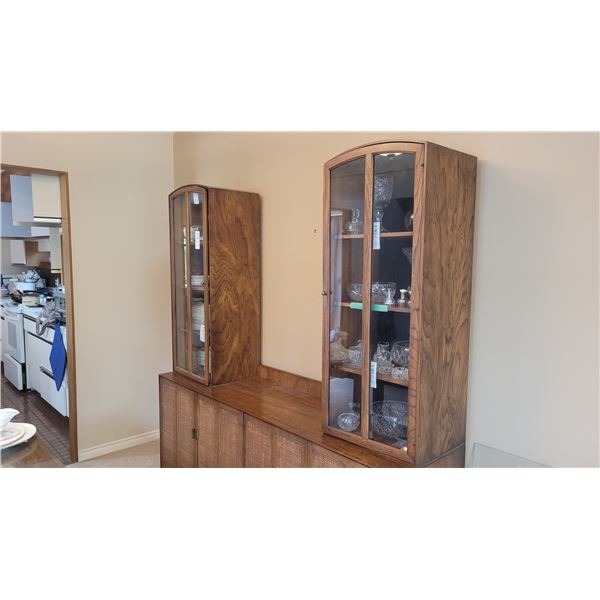 China Buffet, Cabinet C