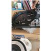Image 6 : Dual Turntable, LP's A