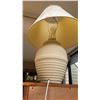 Image 3 : Lamps A
