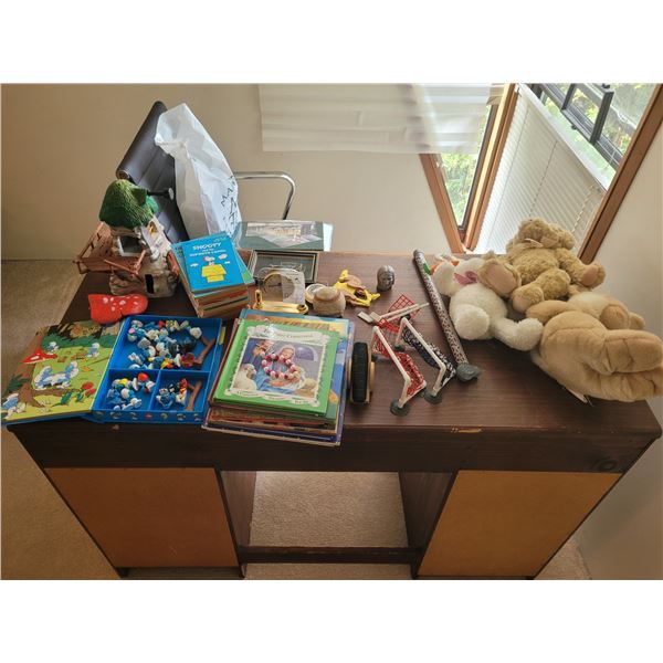 Toys & Books A