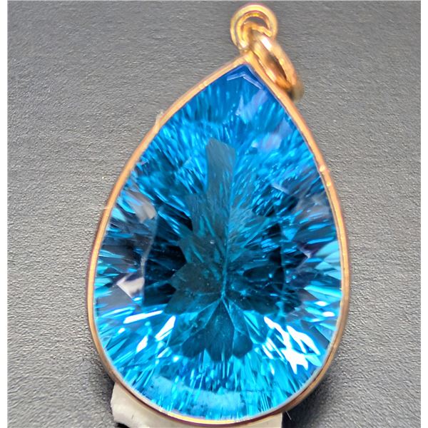 10K(2G), BLUE TOPAZ (8.5CT) PENDANT, SUGGESTED RETAIL VALUE $1200