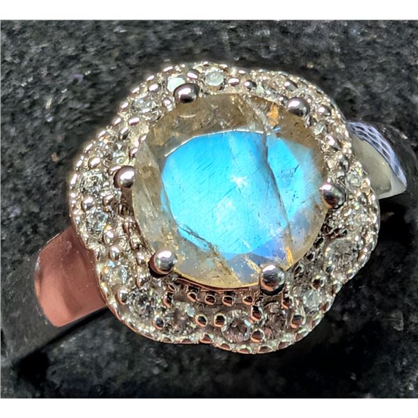 SILVER(4.4G), LABRADORITE (1CT) RING, SUGGESTED RETAIL VALUE $300
