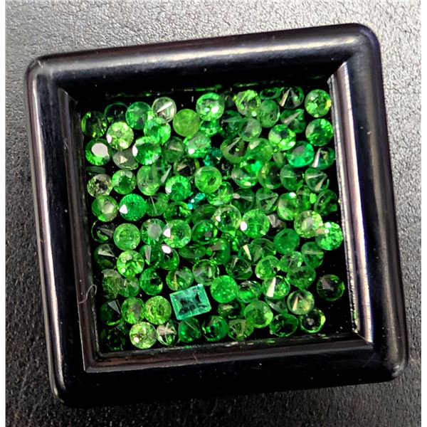 GENUINE TSAVORITE (2CT) GEMSTONE