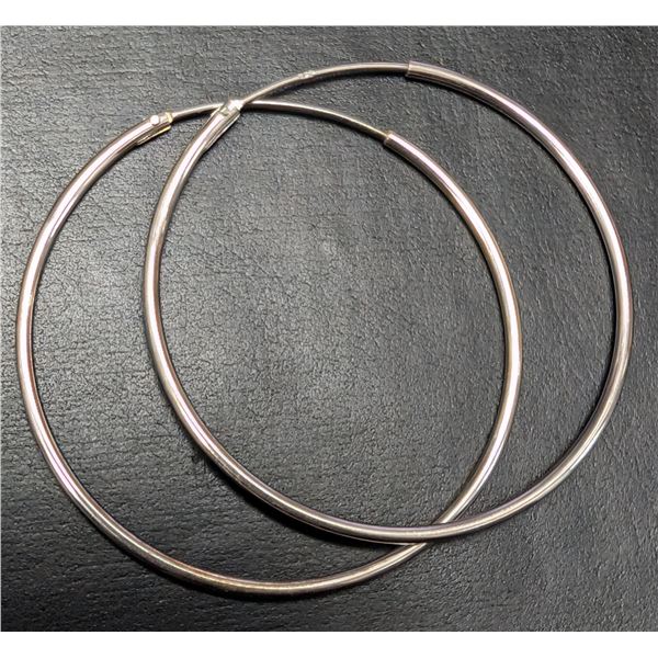 SILVER HOOP EARRING