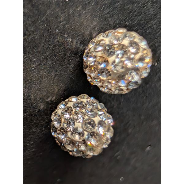 10K(0.6G), EARRINGS, SUGGESTED RETAIL VALUE $400