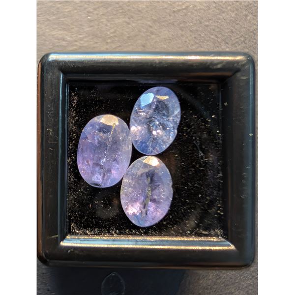 GENUINE TANZANITE (APP 2CT)GEM STONES